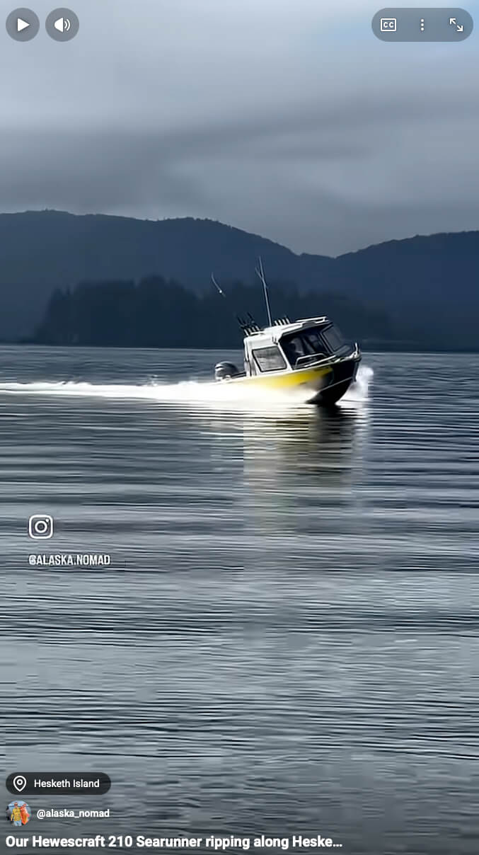 Hewescraft 210 Searunner ripping along Hesketh Island